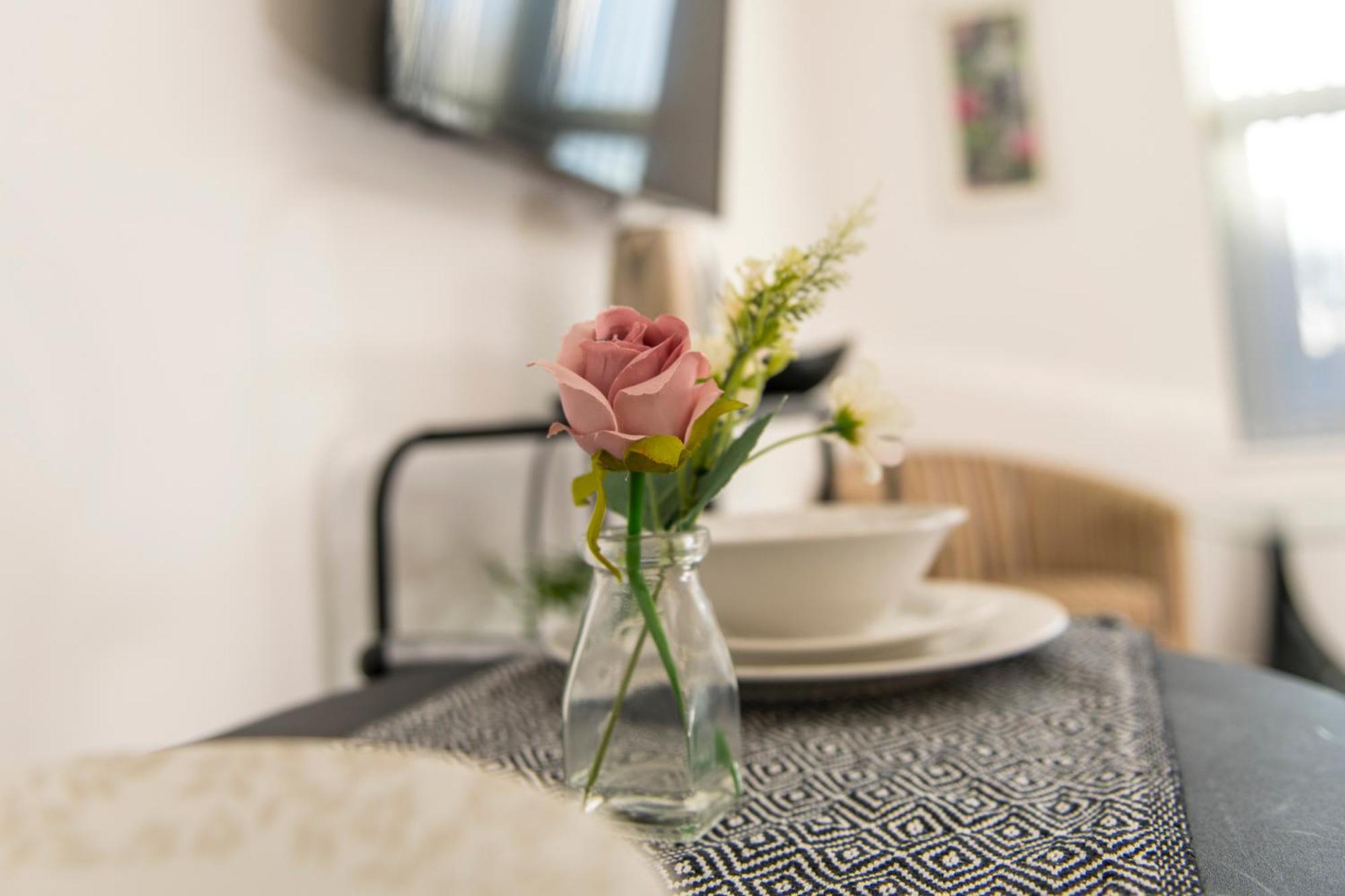 Апартаменты Cozy Studio Flat For Rent Престон Экстерьер фото